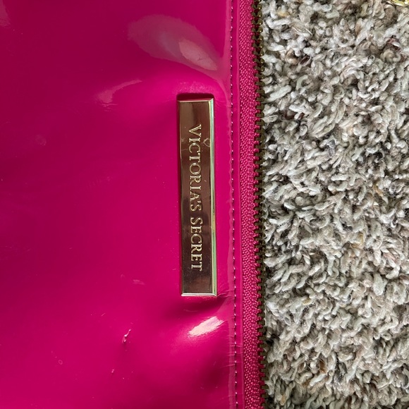 Pink used Victoria secret purse - Picture 7 of 9